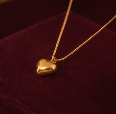Elegant Gold Heart Pendant Necklace