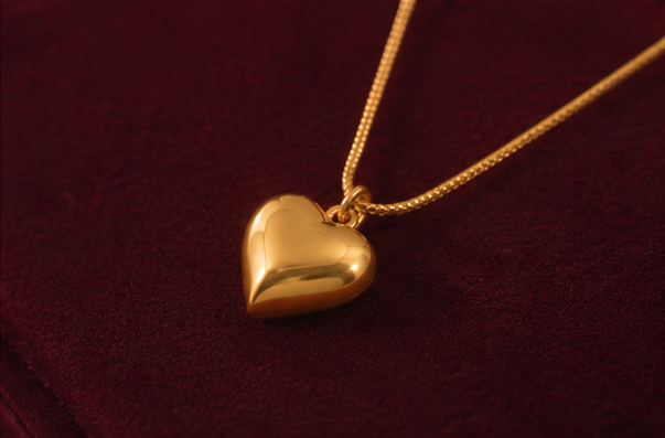 Elegant Gold Heart Pendant Necklace